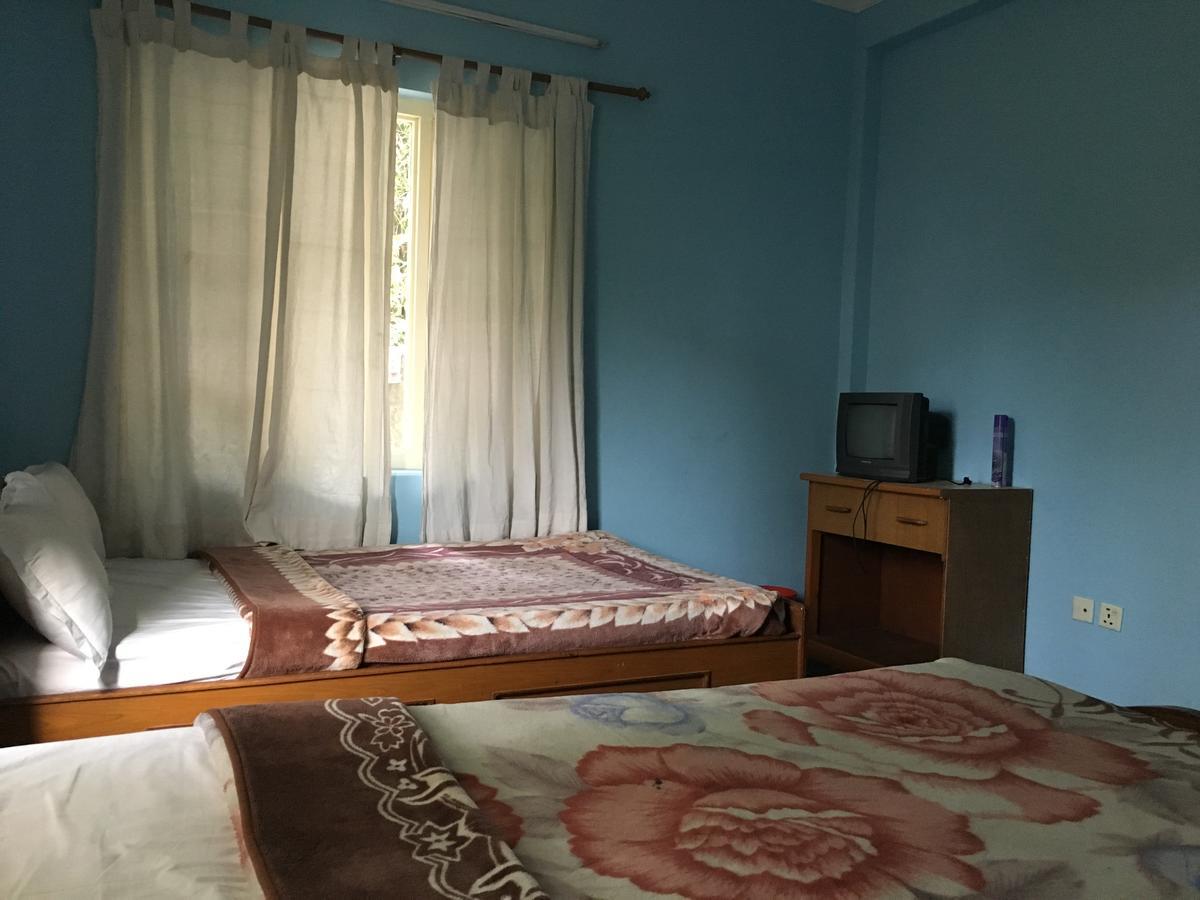 Hotel Pokhara International Buitenkant foto
