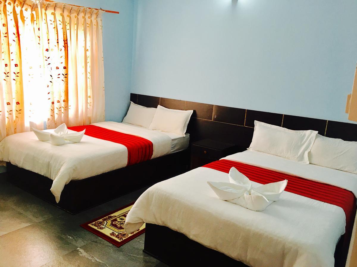 Hotel Pokhara International Buitenkant foto